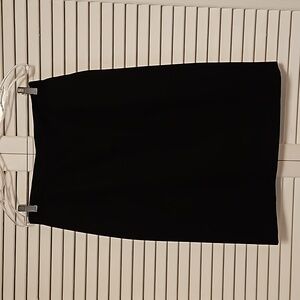 Ladies skirt size 14 (there is no option for listing that size)